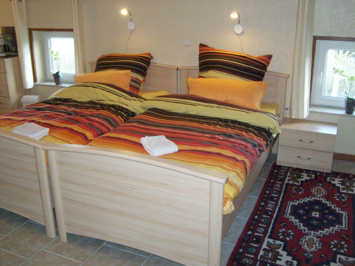 B & B Gross Methling Dargun Buitenkant foto