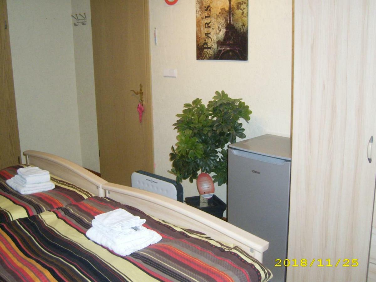 B & B Gross Methling Dargun Buitenkant foto